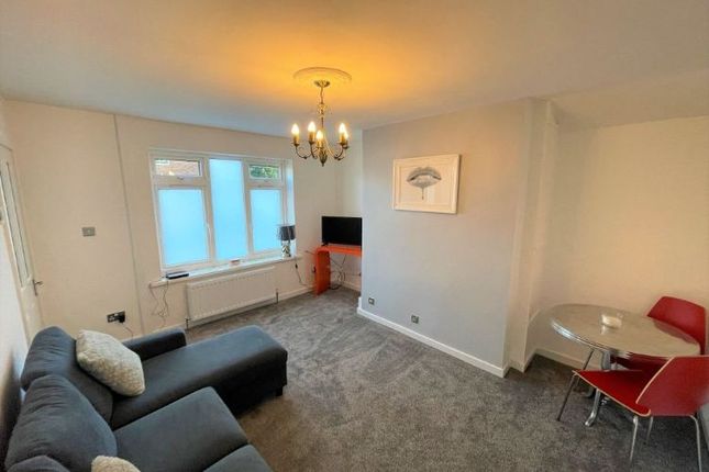 Jubilee Crescent, Durham photo 2
