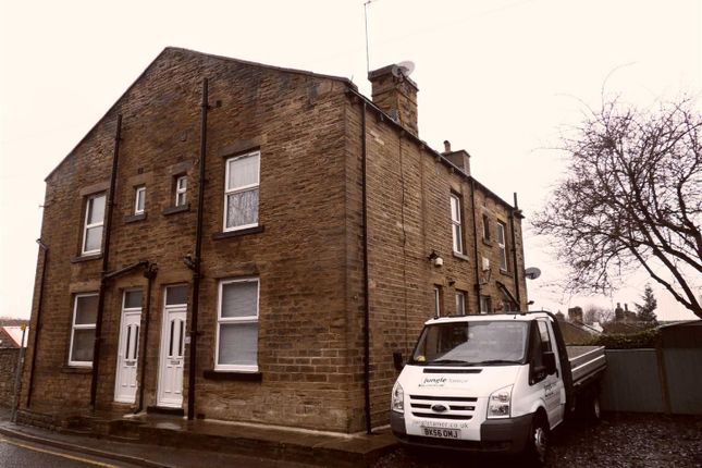 2-bed house on 12, Varley Street, Leeds, £900/mo