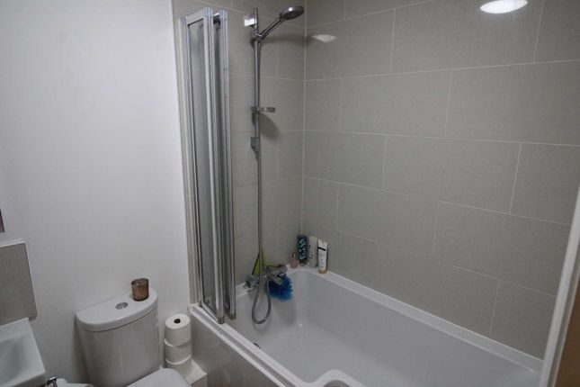 9, Orchard House, Potters Bar photo 5