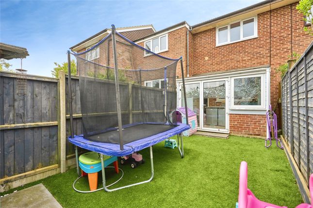 6, Hawthorn Close, Isle of Wight photo 2
