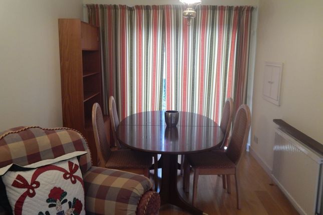 Flat to rent in Doggett Road, Cambridge