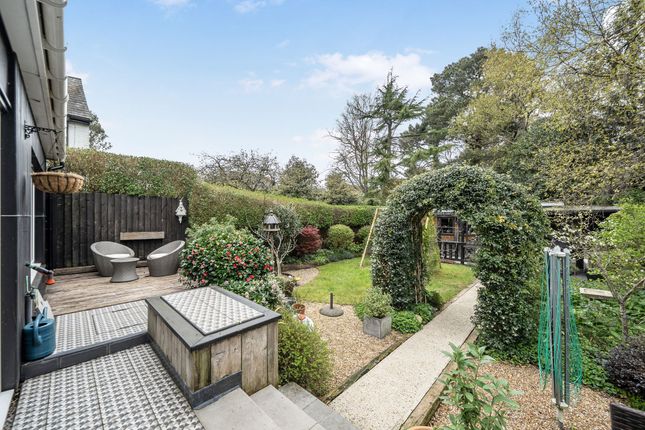 Dean Cottage Amberley Road, Pulborough photo 4