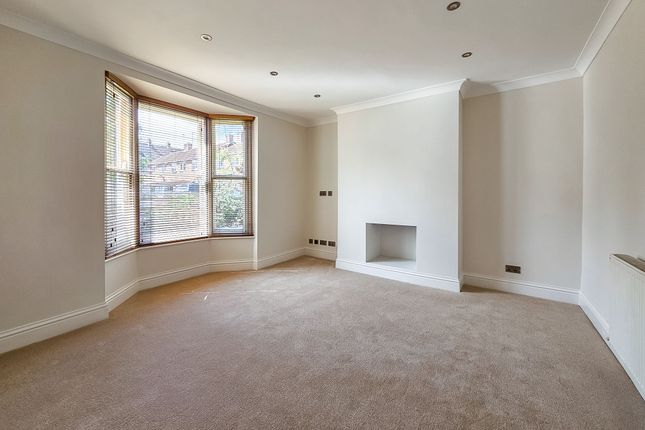 2 Wellington Mews, Ripon photo 4