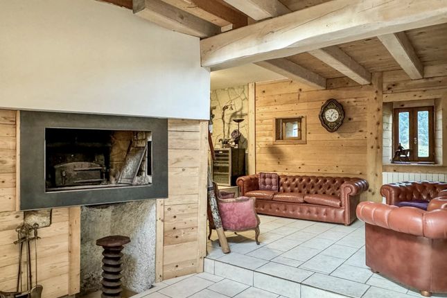 Thumbnail Villa for sale in Cusy, Annecy / Aix Les Bains, French Alps / Lakes