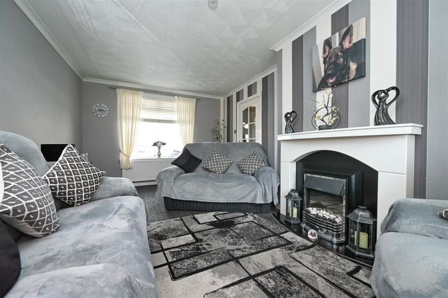 14, Bank View, Airdrie photo 4