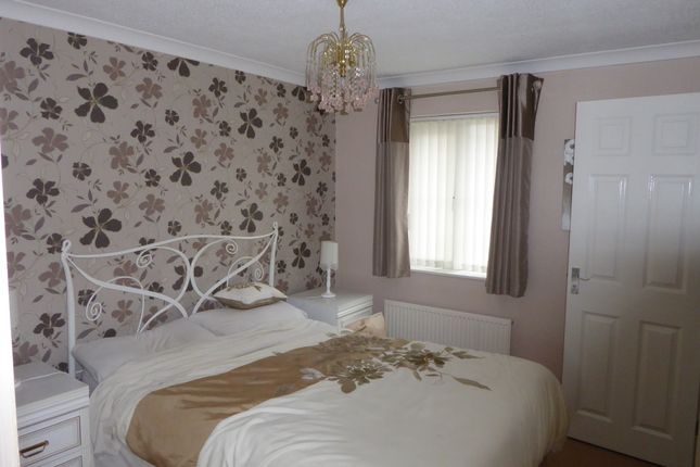 Camlet Grove, Milton Keynes photo 4