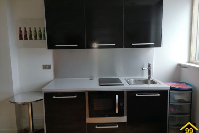 88, West Point, Leeds photo 4