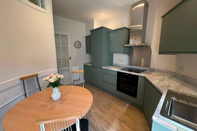 31, Wyndham Mews, Plymouth photo 3