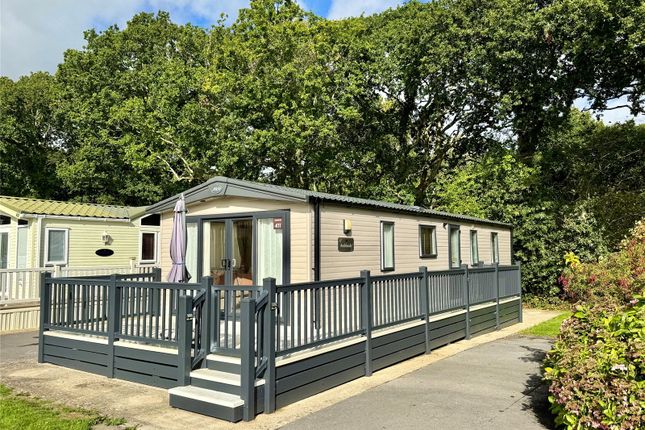 3-bed caravan on Chestnut 411,, Hoburne Bashley, Hampshire, £69,995