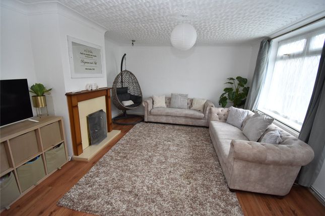 11, Grove Road, Dunstable photo 2