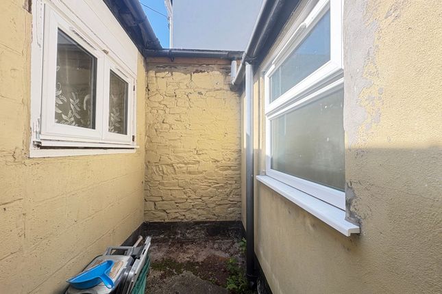 23 North Street, Okehampton photo 4