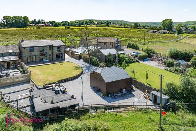 Ravenshore Farm, Holcombe Road, Rossendale photo 2