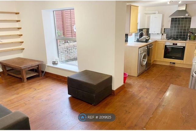 Thumbnail Flat to rent in Chaucer Road, London