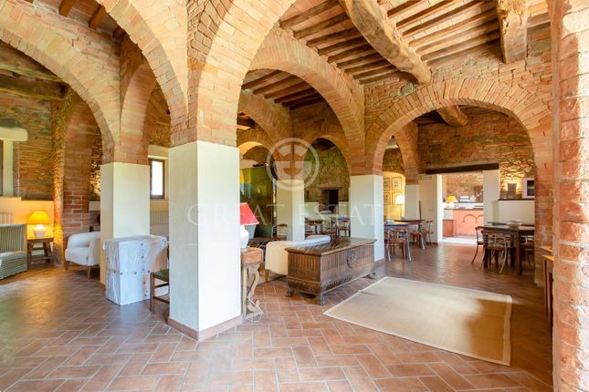 Villa for sale in Deruta, Perugia, Umbria