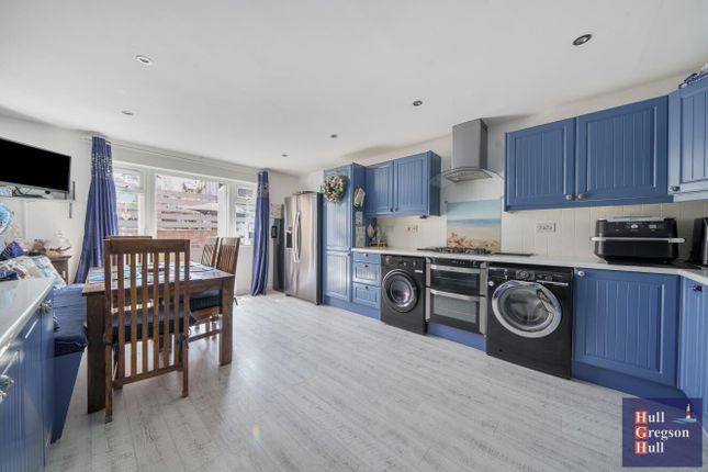 15, Clearmount Road, Weymouth photo 2