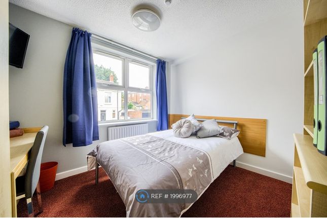 Flat to rent in St. Margaret Road, Coventry