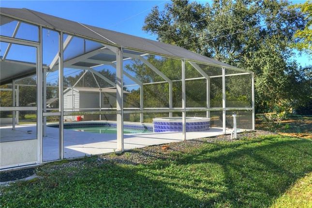 Property for sale in 8215 97th Court, Vero Beach, Florida, United States Of America