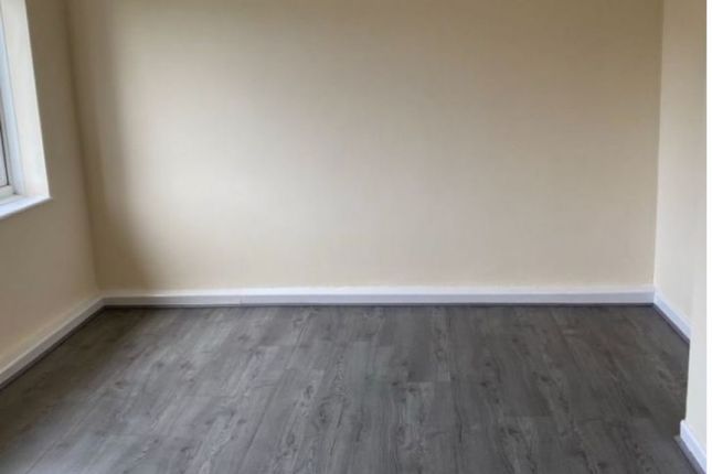 Thumbnail Flat to rent in Forest Grove, London