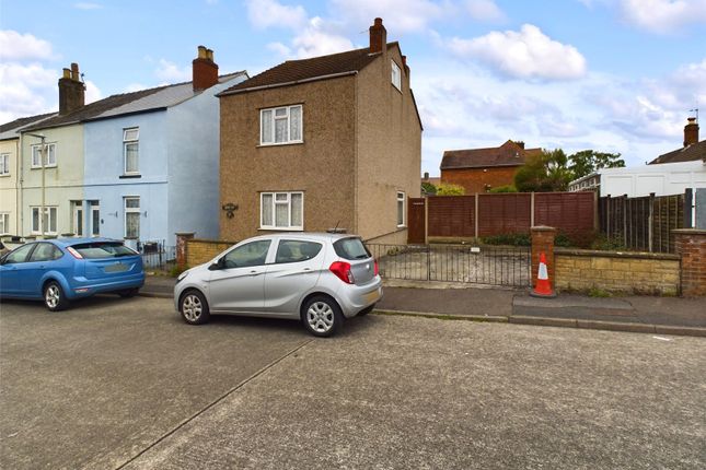 Thumbnail Detached house for sale in Newton Avenue, Gloucester, Gloucestershire