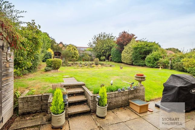 Sunnyfields, Meadow Drive, Norwich photo 3