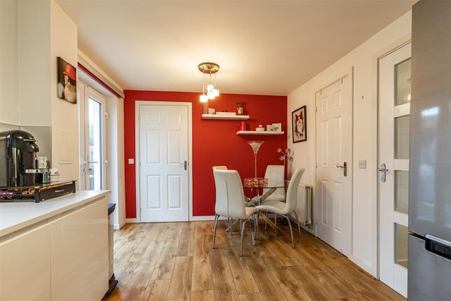 Kingfisher Grove, Galashiels photo 4