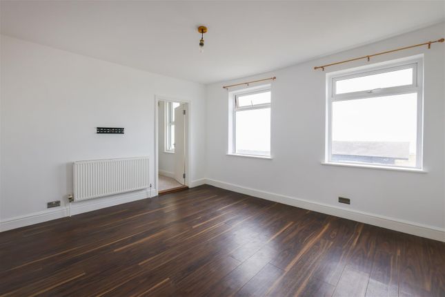 Flat 4, 13, West Hill Road, St Leonards-On-Sea photo 4