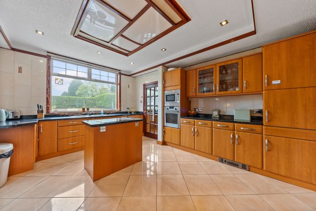 229 Sandyhills Road, Glasgow photo 4