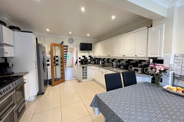 20, Eden Drive, Bexhill on Sea photo 3
