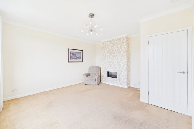 5 Lennox Avenue, Coatbridge photo 3