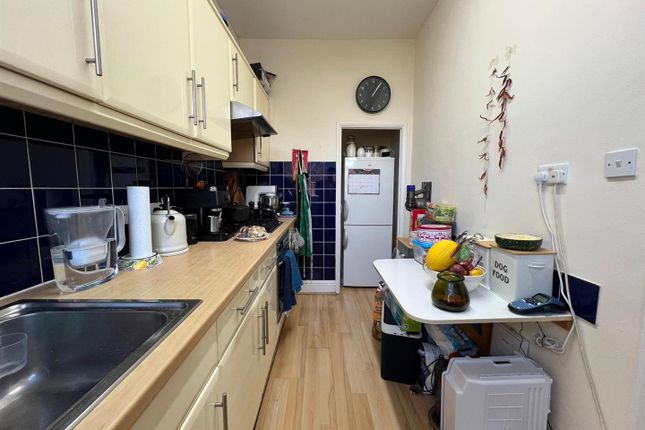 Sunnyhill Court, Sunningfields Crescent, London photo 2