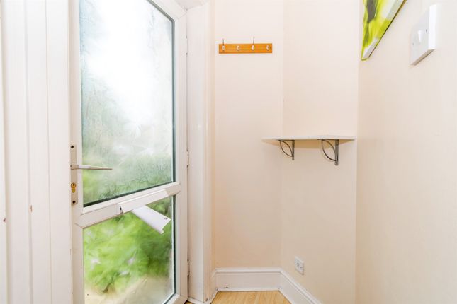 Flat 2, 152, Hill Lane, Southampton photo 4