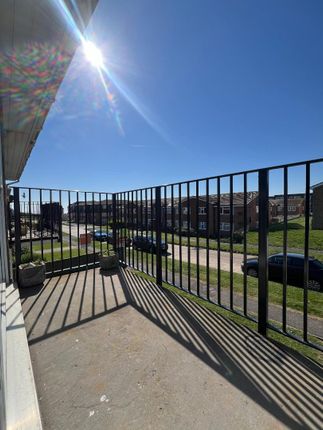 4, Fitzalan Court, Cavell Avenue, Peacehaven photo 2