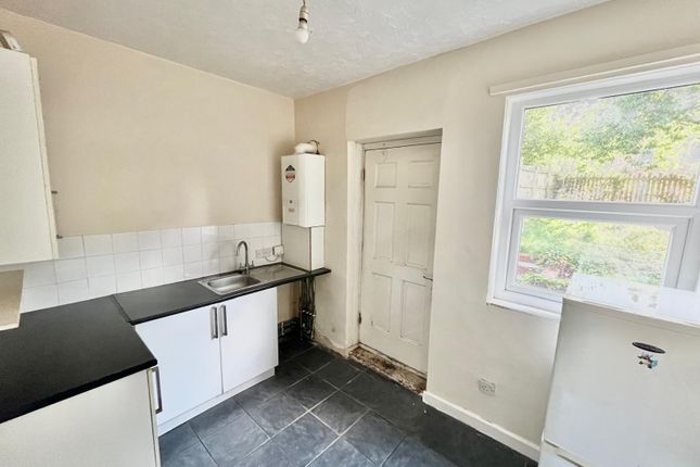 47 Chestnut Ave, Cowgate, Newcastle upon Tyne photo 5