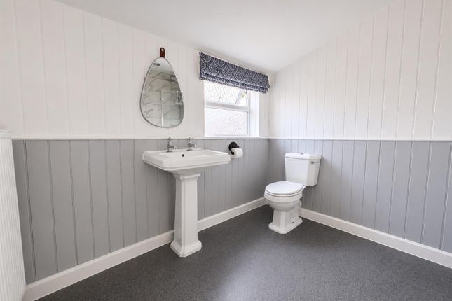 5, Bevis Road, Gosport photo 2