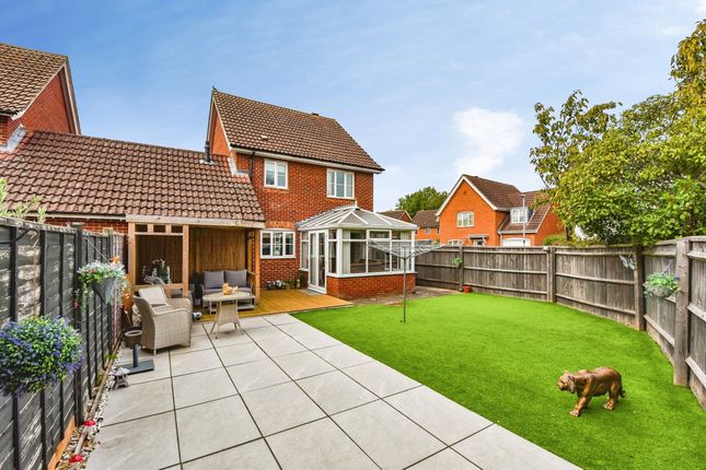 22, Cleveland Way, Westbury photo 2