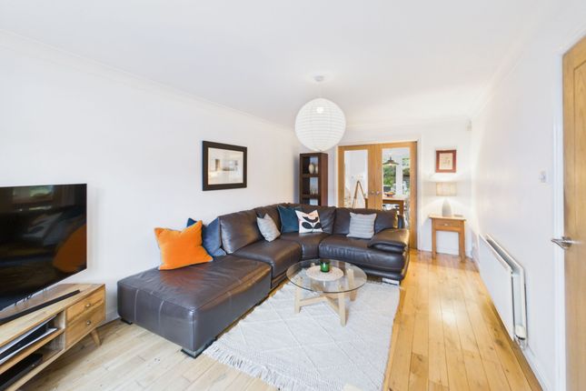 51 Pine Crescent, Hamilton photo 2