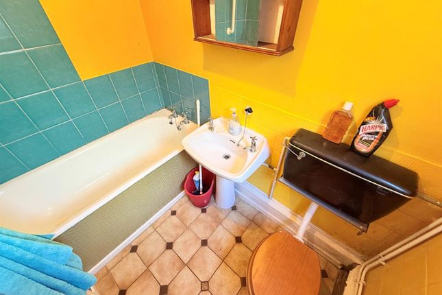 15, Admiralty Road, Great Yarmouth photo 4