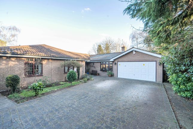 Thumbnail Bungalow for sale in Kennedy Close, Pinner