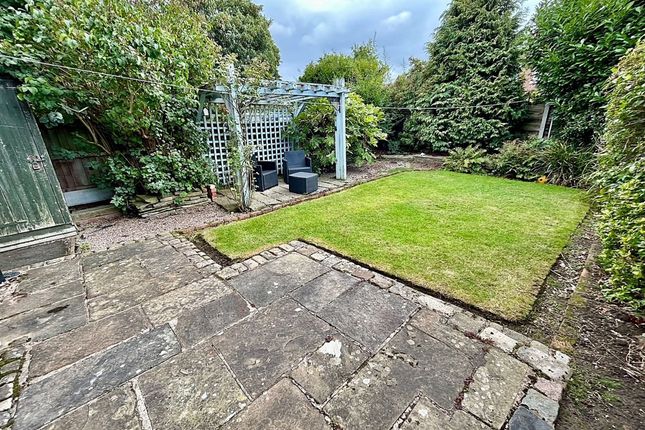 32 Bucklow Drive, Manchester photo 4