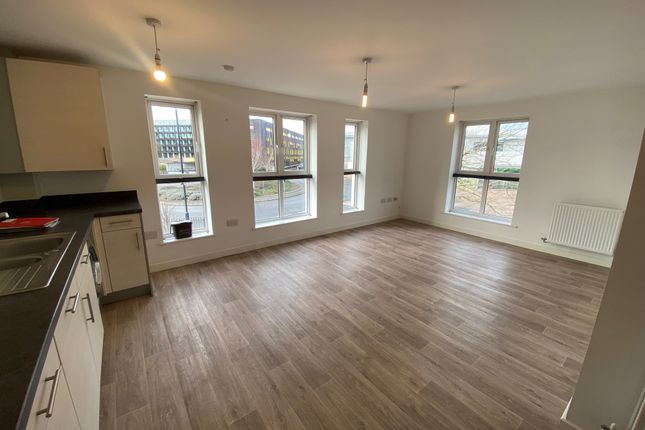 Flat 5, Bristol photo 2
