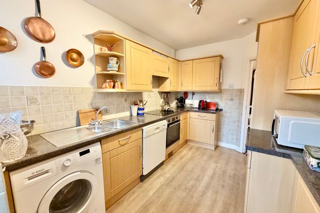 63, Wharf Road, Camberley photo 2