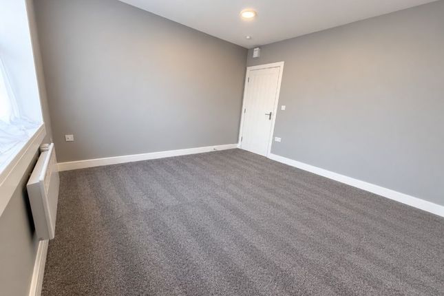 Room 8, 45-47, Forton Road, Gosport photo 3