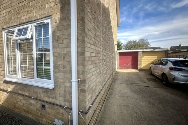 24, Peterborough photo 2