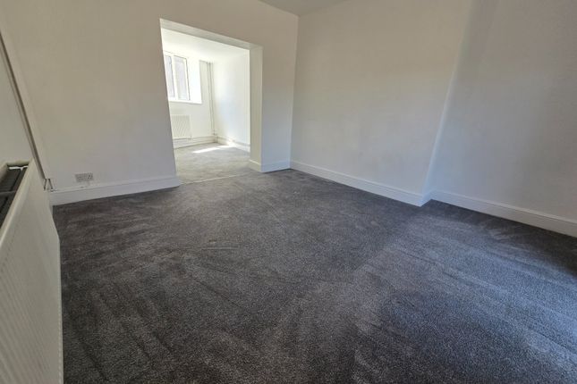 1b Cardonnel Road, Neath photo 2