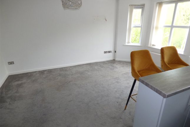 Flat for sale in Chelsea Court, West Derby, Liverpool