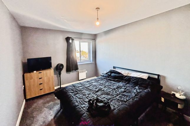 10 Wincolmlee, Hull photo 4