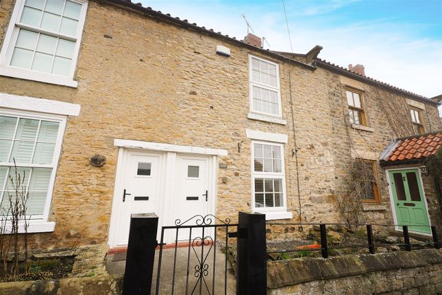 2-bed house on 9, Millbank, Darlington, £100,000
