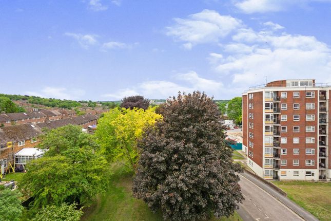 Thumbnail Flat for sale in Winnall Manor Road, Winchester