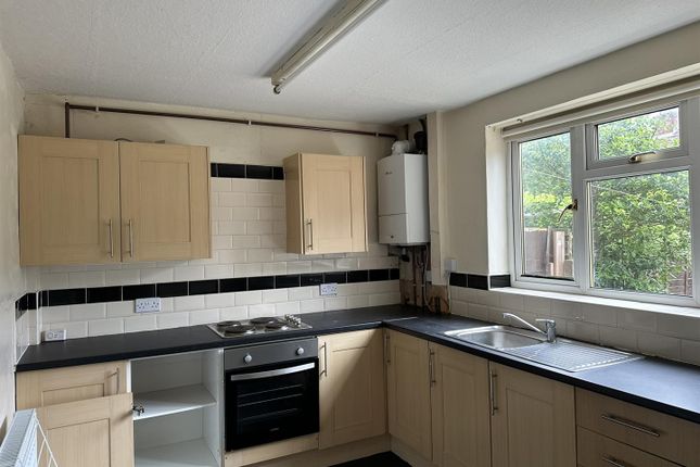 75, Lyndene Road, Manchester photo 3
