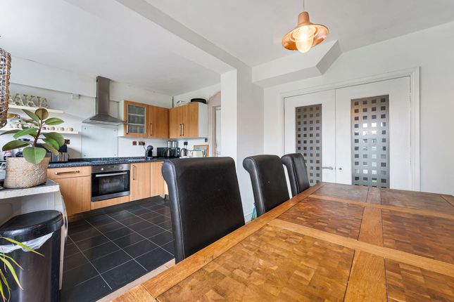 14 Addison Square, Widnes photo 3